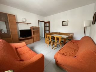 Miete Etagenwohnung in Santa Marina. Se alquila piso para estudiantes en santa marina