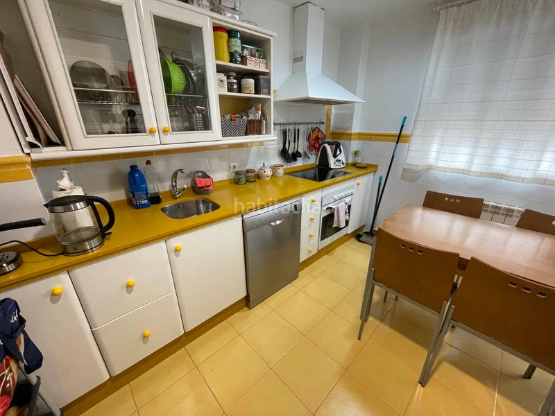 Foto c4988a87-6a56-4088-ad5f-13d4ad3b7826. Pis amb calefacció aparcament piscina a Valdepasillas - La Paz - Huerta Rosales Badajoz