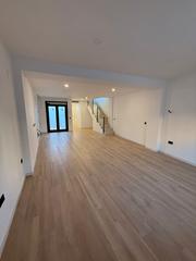 Casa in San Roque - Ronda Norte. Se vende casa completamente reformada en san roque