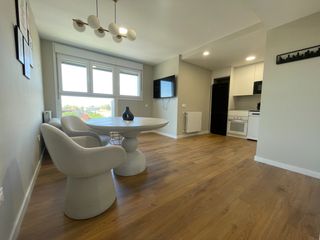 Miete Appartement in Avenida Elvas. Alquiler de apartamento en avenida de elvas