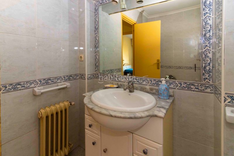 Foto dbab118a-3e03-42b2-bec4-87b4d4132aec. Pis amb calefacció a Casco Antiguo Badajoz