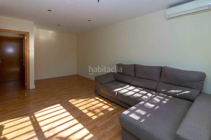 Foto 89726be1-540b-4982-8c84-aefe3e89b230. Appartement dans avenida camino de los rostros 6 dans Badajoz