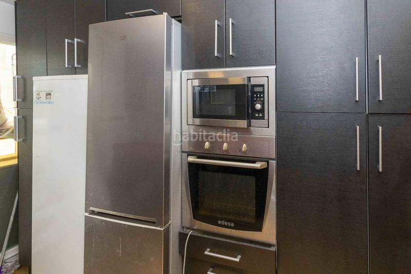 Foto da4b8708-7257-4489-9795-29b0fbff7383. Appartement dans avenida camino de los rostros 6 dans Badajoz