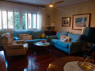 Flat in Avenida tomás romero de castilla 5