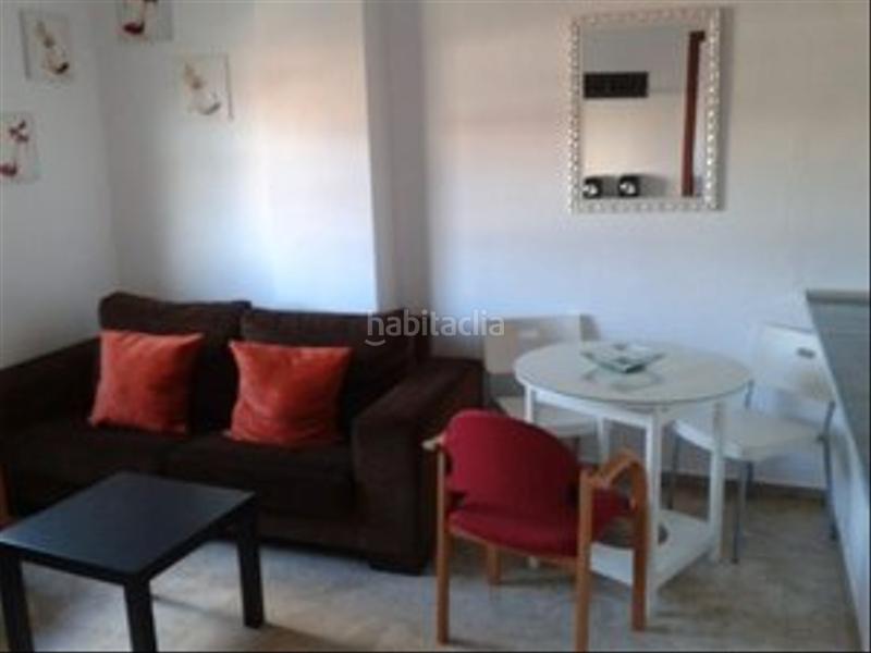 Foto d786902e-3811-4532-8d14-d9097ec21a8a. Apartamento en calle arturo barea 13 venta de apartamento en huerta rosales en Badajoz