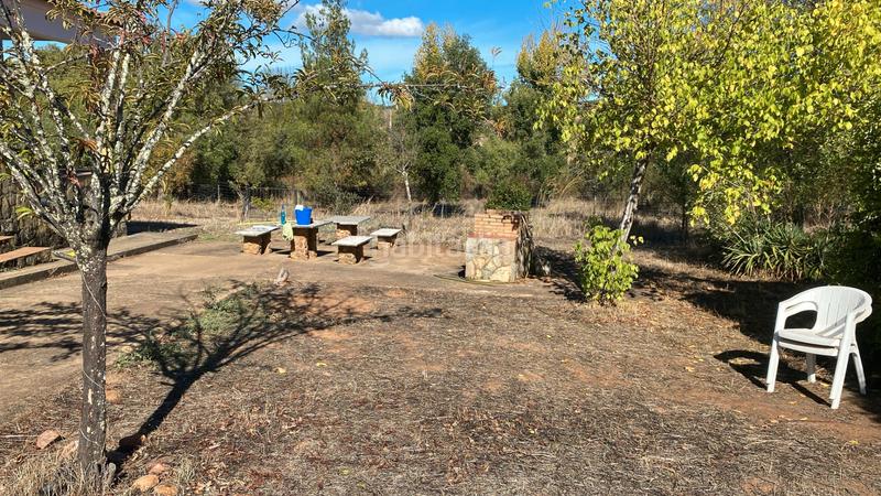 Foto 5473776e-196a-4c13-b87e-856992d985c0. Lloguer xalet amb xemeneia aparcament a Codosera (La)