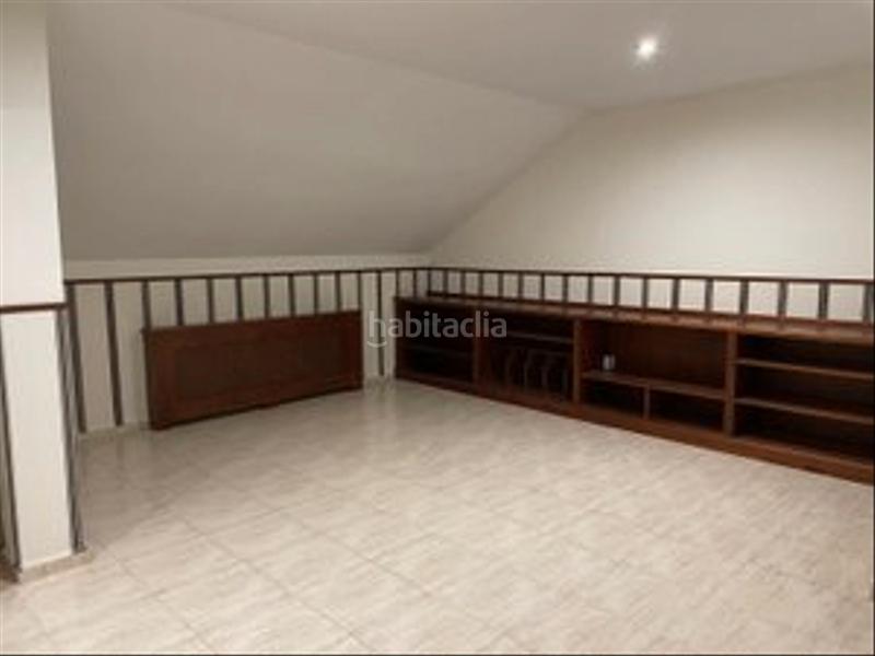 Foto 11dbcf15-1518-419f-9ce5-f7f1aad837f9. Alquiler dúplex en calle parque de las cañadas 33 alquiler de piso dúplex en Las Vaguadas en Badajoz