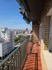 Appartement à Avenida juan pereda pila 19b