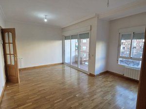 Rent Flat  Calle francisco luján