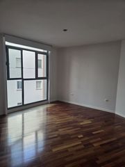 Apartament a Plaza de los Alféreces 2D