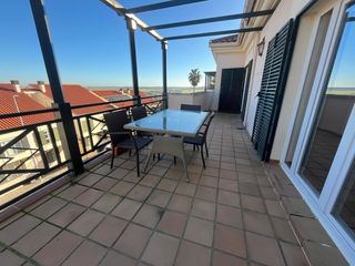 Dúplex a Las Vaguadas. Venta de piso dúplex en las vaguadas