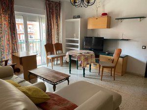 Etagenwohnung in Santa Marina. Piso en venta frente a los maristas.