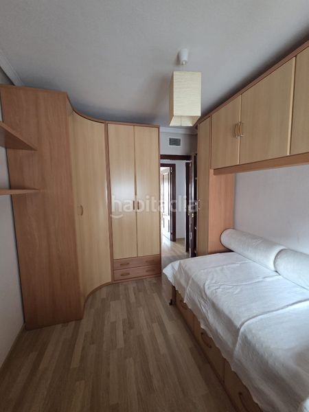 Foto 4074aae3-1c5c-44e2-83bd-1f95137e02cc. Rent flat with heating parking in Pardaleras Badajoz