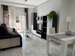 Miete Etagenwohnung in Las Vaguadas. Alquiler piso en las vaguadas