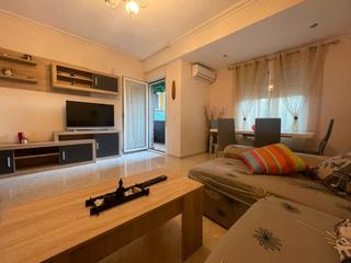 Miete Etagenwohnung in Pardaleras. Alquiler piso en pardaleras.