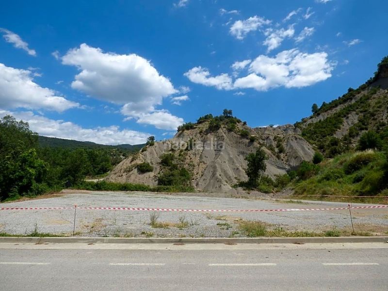 Foto 0666e216-fe59-45d2-a017-f7a9c82a1af1. Terreno residenziale in camino de Boltaña a fanlo 16 in Boltaña