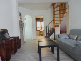 Pis en Av. sudiera, 26-32 26-32. Dplex con vistas a la pea montaesa.