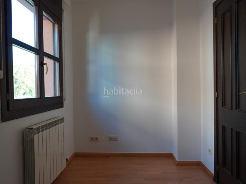 Foto 1441caac-a057-4b5d-86f2-2c60779dfa51. Casa adosada en calle ribagorza 17 casa adosada con terraza en ainsasobrarbe. en Aínsa - Sobrarbe