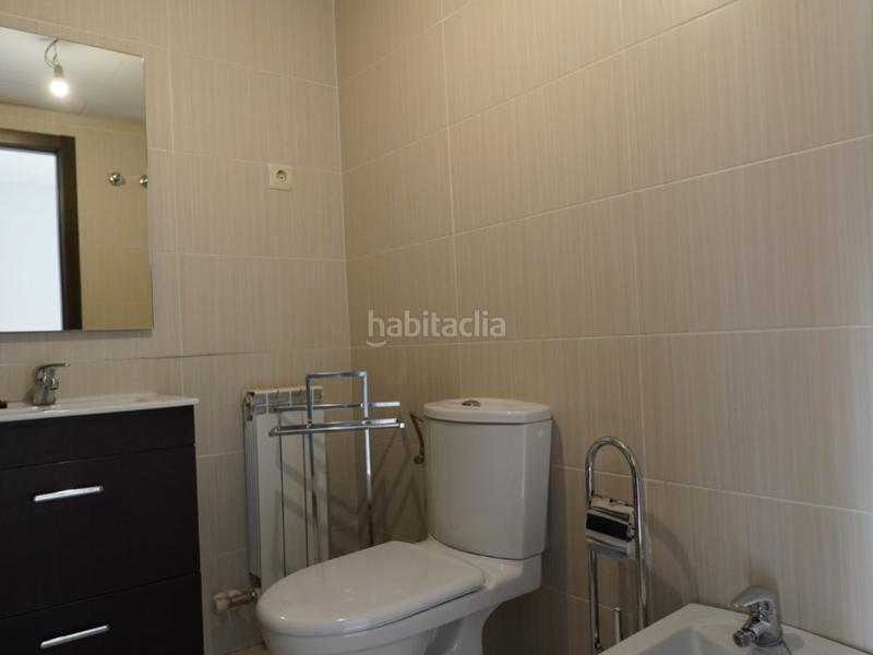 Foto ae4b283f-c466-4f61-a68a-d9b7b4c391c4. Casa adosada en calle ribagorza 17 casa adosada con terraza en ainsasobrarbe. en Aínsa - Sobrarbe