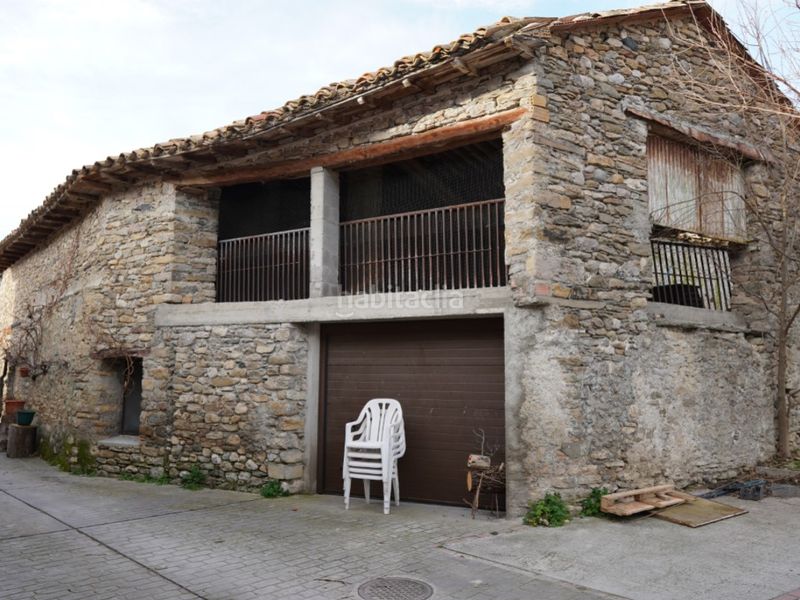 Foto abf9ce12-b9b5-46bd-9f11-2e54c5730bd7. Edifici a diseminados afueras navarri 1 a Foradada del Toscar