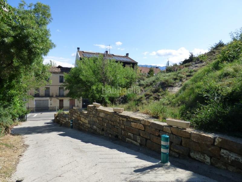Foto a7fd9ae1-0a09-48f6-9368-9a0c792e0af8. Terreno residencial parcela urbana en ainsasobrarbe en Aínsa - Sobrarbe