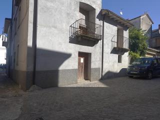 Casa  Calle santa catalina 3. Casa en laspuña