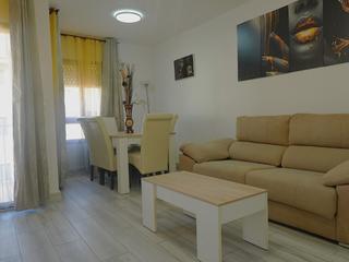 Appartement  Avenida ordesa 46. Piso reformado y amueblado en boltaña.