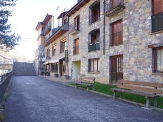 Attique  Calle ribera 3. Âtico con espectaculares vistas al rio ara.