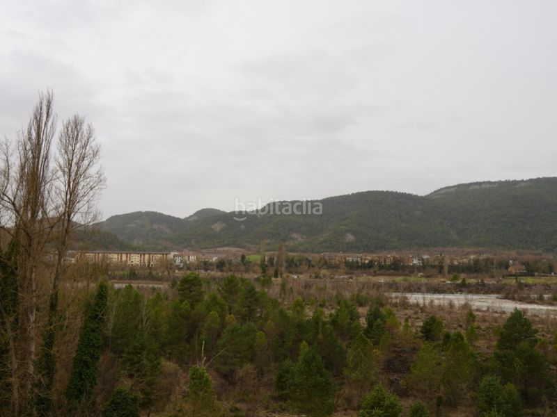 Foto d809db39-0aa5-436b-a79d-06178b7f1225. Dúplex amb aparcament a Aínsa - Sobrarbe