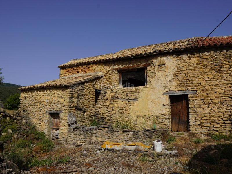 Foto ee002c8f-d94a-405c-b783-0921ad1a3c91. Casa a calle alta (lecina) 13 a Bárcabo