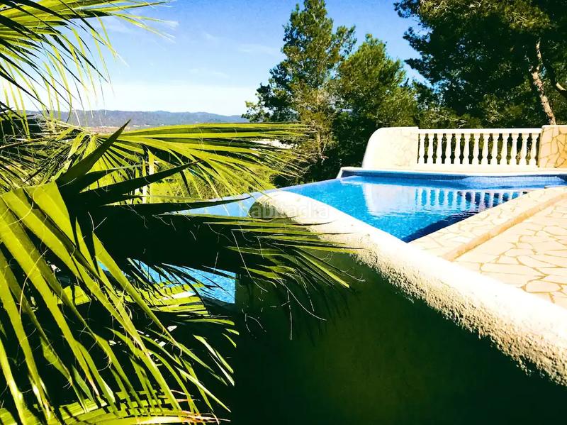 Foto 661ded1f-2e28-49b9-9db4-2bb23ee4aa60. Casa amb calefacció piscina a Cala Vedella-Cala Tarida Sant Josep de sa Talaia