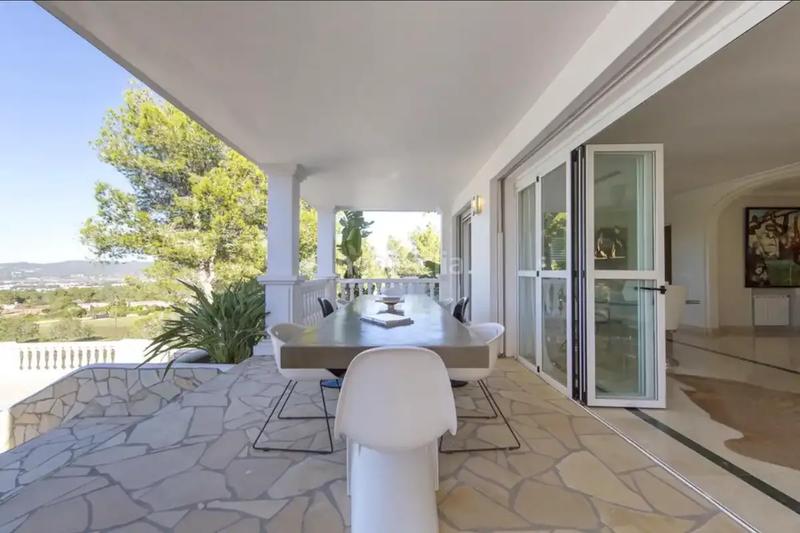 Foto 80659b8d-9b03-4e44-9710-940c0b3bd2e9. Casa amb calefacció piscina a Cala Vedella-Cala Tarida Sant Josep de sa Talaia