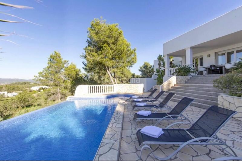 Foto 9c3c83d5-bac8-46ee-b9a2-2f954568ea50. Casa amb calefacció piscina a Cala Vedella-Cala Tarida Sant Josep de sa Talaia