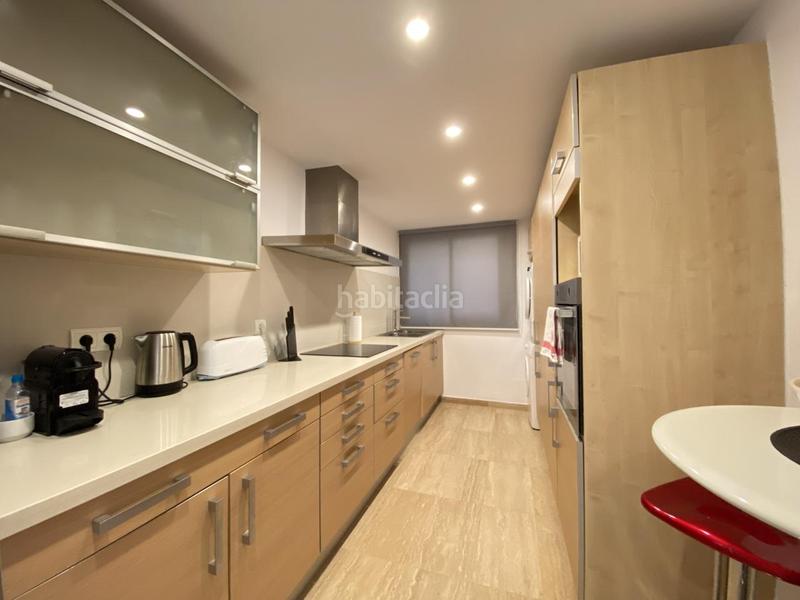 Foto 9b052fd9-fec8-446b-b31e-3c12f36e654f. Miete appartement mit heizung parking pool in Marina Botafoc-Talamanca Ibiza