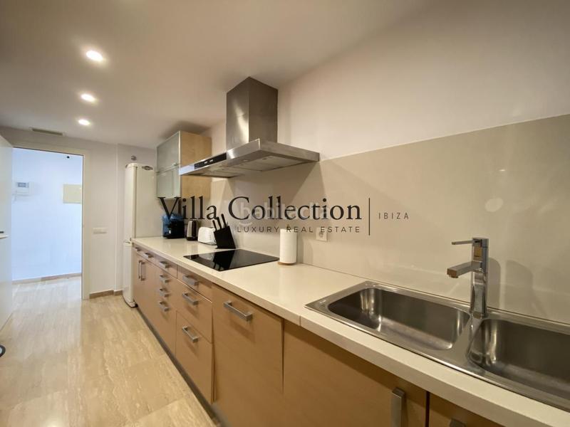 Foto b44b34e6-53ec-46bf-8412-98cc6b2b2d96. Piso  de 3 habitaciones con terraza, y parking en nueva , marina botafoch, en Ibiza