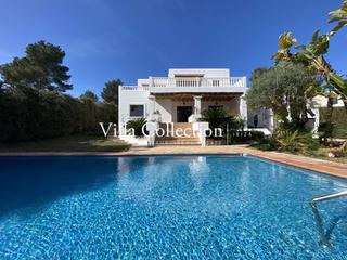 Lloguer Casa  C. del sol. Beautiful 4 bedroom house located in santa eulalia