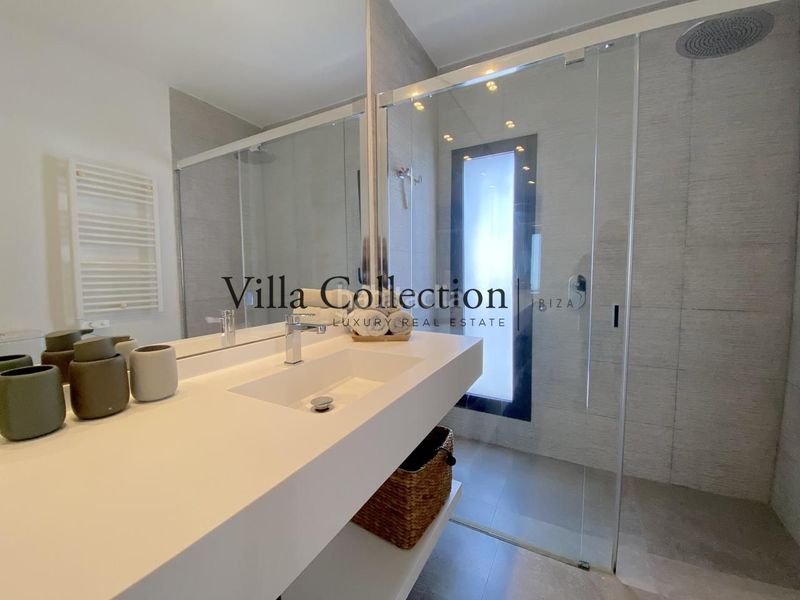 Foto c1f61e43-3962-4284-baae-9919bb2e816a. Lloguer casa amb piscina a Roca Llisa Santa Eulària