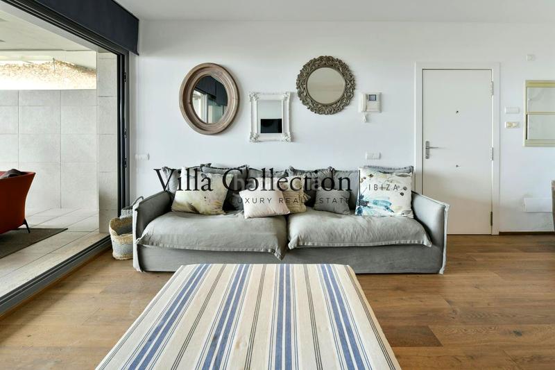 Foto 65662b1d-c00e-4deb-b2b5-3eb7031f4955. Affitto appartamento in . 8 de agosto 80 in Marina Botafoc-Talamanca Ibiza