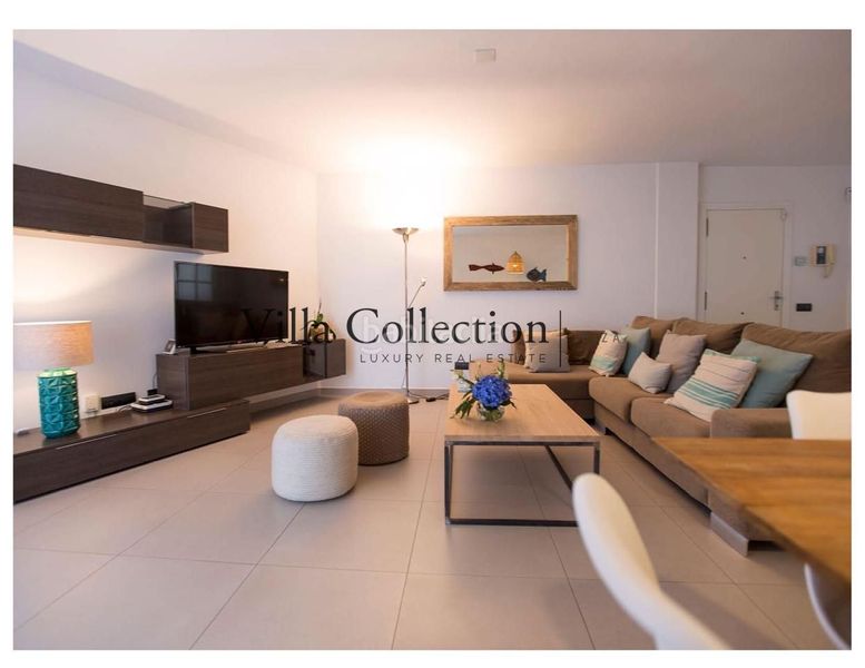 Foto 3f8c0b17-613f-4ba2-9ec3-43fe001ee26a. Location appartement avec parking piscine dans Ses Figueretes - Platja d'en Bossa - Cas Serres Ibiza