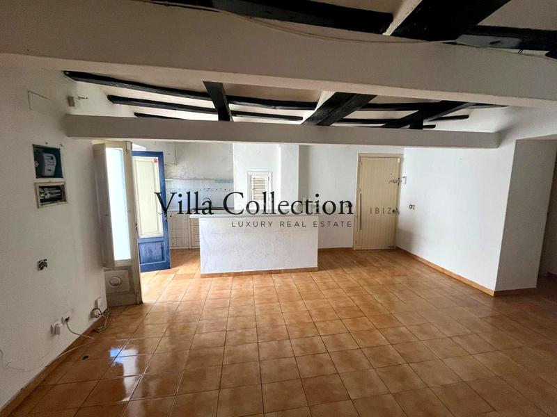 Foto c67995de-7d80-4af7-8c98-b6aafe12d3e8. Piso apartamento en venta dalt vila en Dalt Vila-La Marina Ibiza