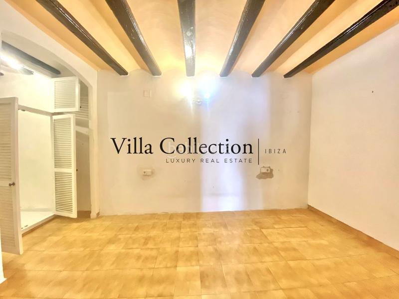 Foto cd81c775-66d5-4828-90ea-86521f71b93b. Piso apartamento en venta dalt vila en Dalt Vila-La Marina Ibiza