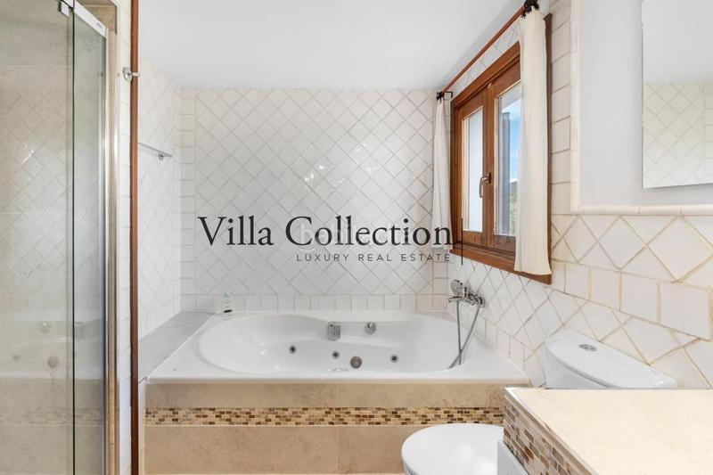 Foto 384633e4-ce28-4807-9347-6143a6348ffc. Miete haus mit pool in Ses Figueretes - Platja d'en Bossa - Cas Serres Ibiza