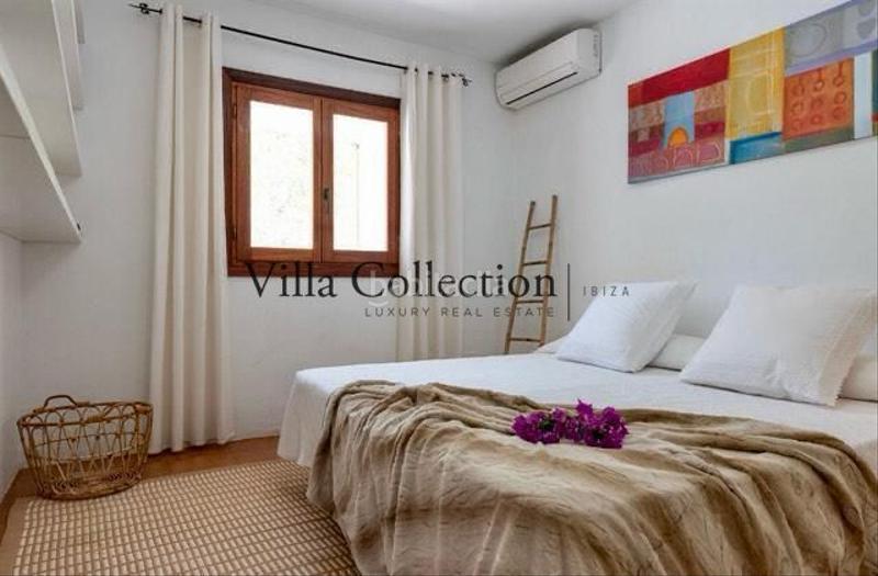 Foto 584471f0-886a-4617-abca-79e26604089e. Miete haus mit pool in Ses Figueretes - Platja d'en Bossa - Cas Serres Ibiza