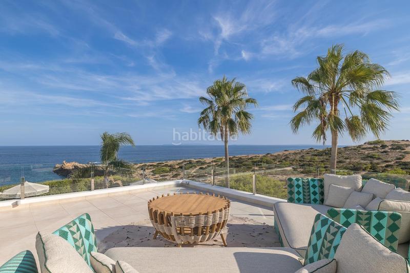 Foto 0fd21fcb-cff2-41fd-8b87-9be2f8a6ccd6. Lloguer casa a Cap Martinet Santa Eulària