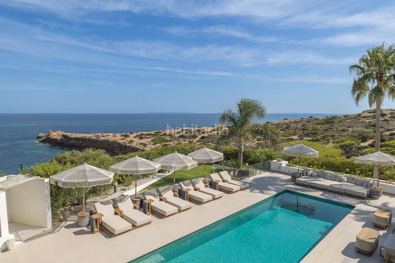 Foto ccd867f6-28de-4cbf-a882-1b50cd958dfa. Lloguer casa a Cap Martinet Santa Eulària