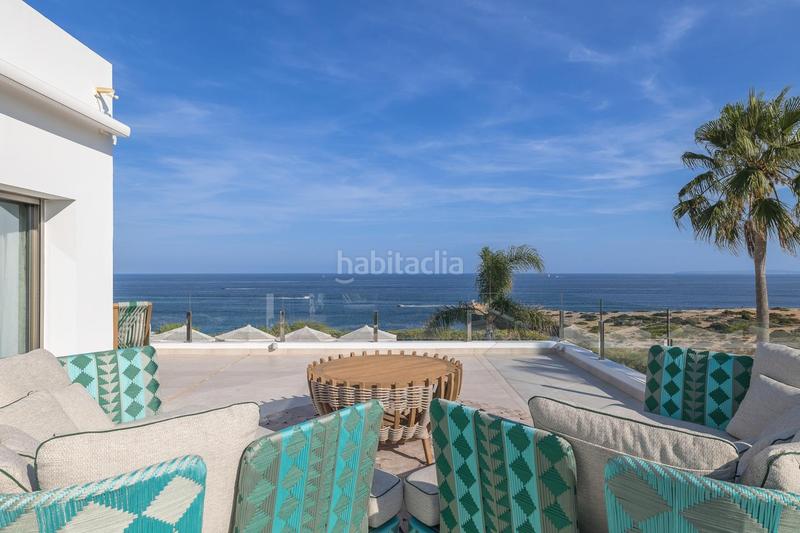 Foto 9ad865dd-2975-4f95-8439-b62a5d1bd3c6. Rent house in Cap Martinet Santa Eulària