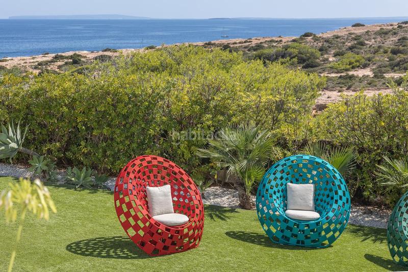 Foto 9e631911-8bae-4fd8-a779-cadd3fd6d524. Rent house in Cap Martinet Santa Eulària