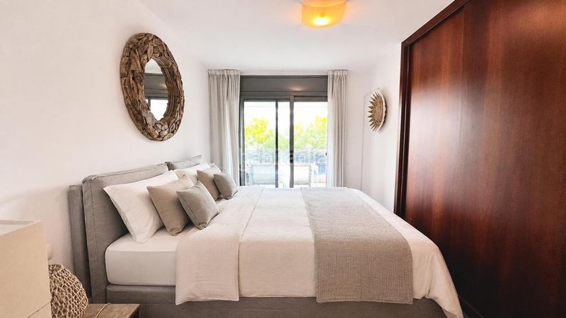 Foto abdb866f-c367-4cee-9c35-46e221ccab19. Flat with parking in Marina Botafoc-Talamanca Ibiza