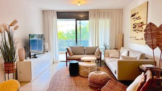 Pis  Gregal. Apartamento en venta en marina botafoch, ibiza