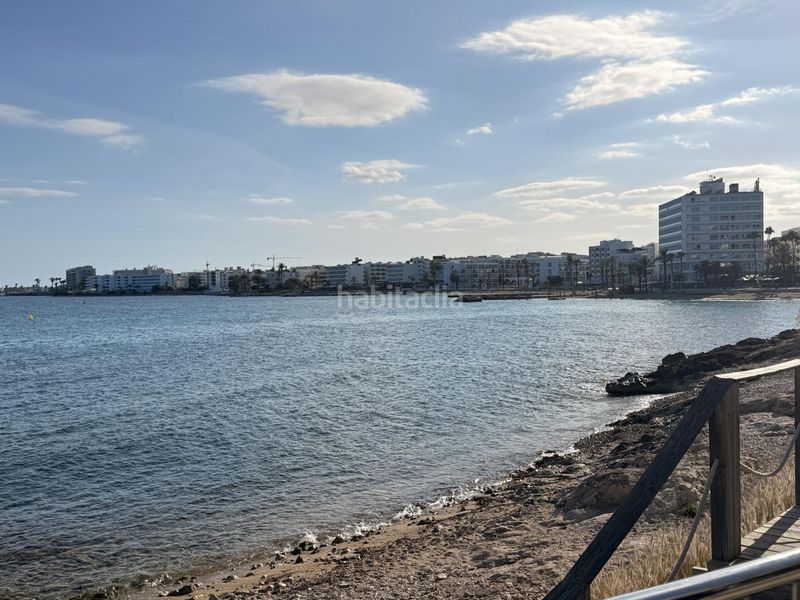 Foto 10d2a8ac-fce3-476e-8085-42ba929e962f. Rent flat in Ses Figueretes - Platja d'en Bossa - Cas Serres Ibiza